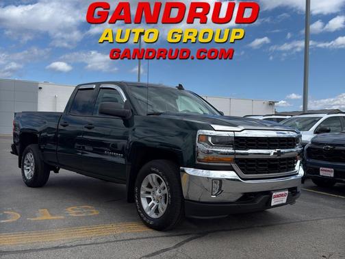 Siren Red Tintcoat 2017 Chevrolet Silverado 1500 LT