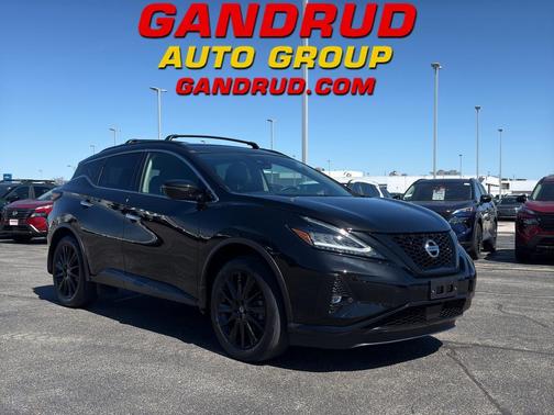 Magnetic Black 2022 Nissan Murano SV