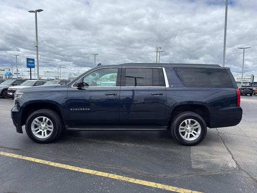 Blue Velvet Metallic 2018 Chevrolet Suburban LT