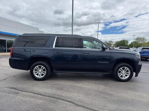 Blue Velvet Metallic 2018 Chevrolet Suburban LT