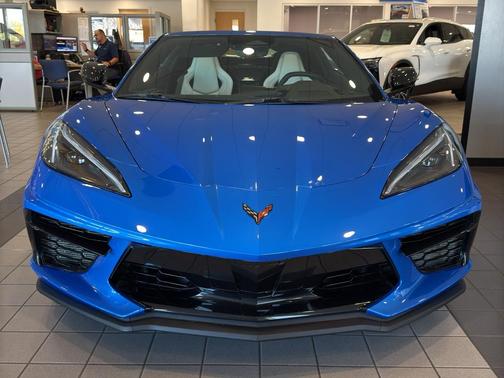 2024 Chevrolet Corvette Stingray w/1LT