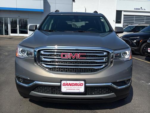 2019 GMC Acadia SLE-2