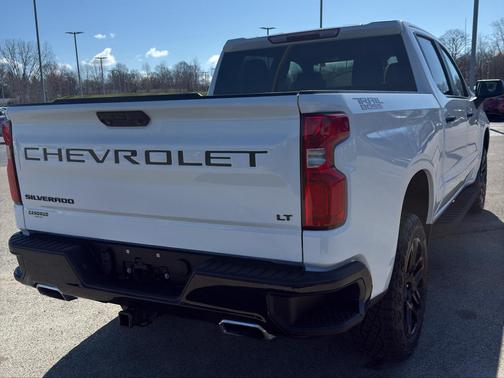 Summit White 2023 Chevrolet Silverado 1500 LT Trail Boss