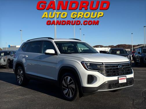 2024 Volkswagen Atlas 2.0T SE