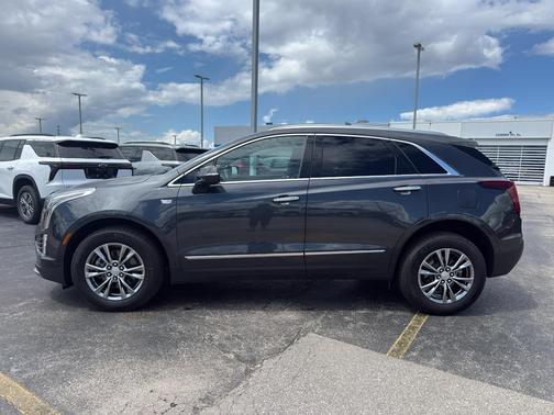 Wilder Metallic 2023 Cadillac XT5 Premium Luxury