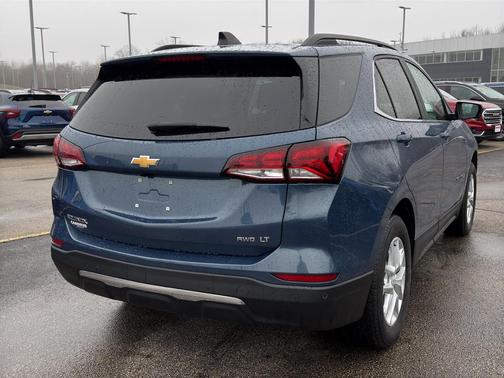 Lakeshore Blue Metallic 2024 Chevrolet Equinox LT