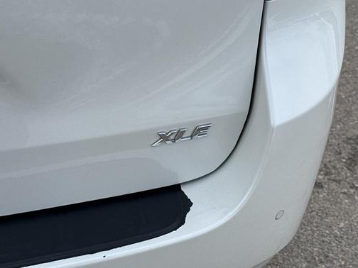 2018 Toyota Sienna XLE