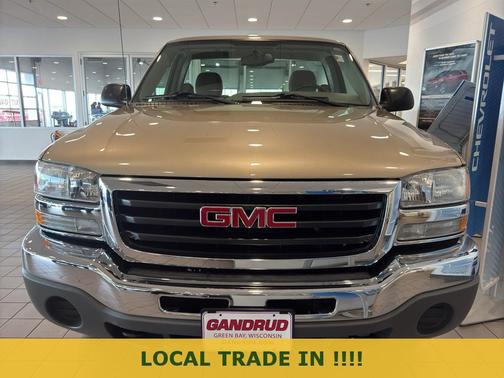 Sand Beige Metallic 2004 GMC Sierra 1500 Base