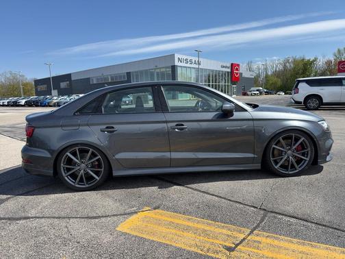 Daytona Gray Pearl Effect 2017 Audi S3 2.0T Premium Plus