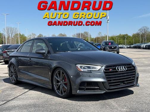 Daytona Gray Pearl Effect 2017 Audi S3 2.0T Premium Plus