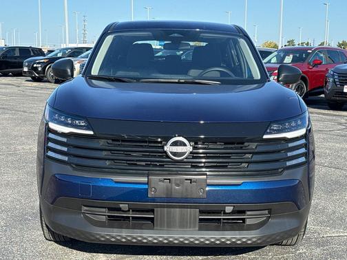 2025 Nissan Kicks S