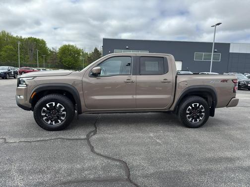 2024 Nissan Frontier PRO-4X