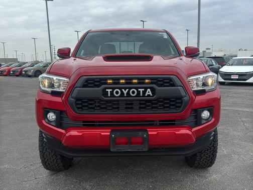 2017 Toyota Tacoma TRD Sport