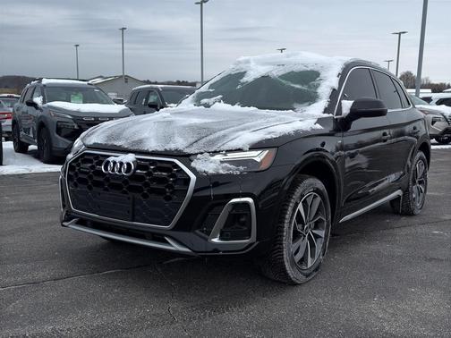 2023 Audi Q5 45 S line Premium Plus
