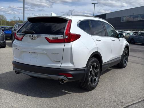 Platinum White Pearl 2019 Honda CR-V Touring