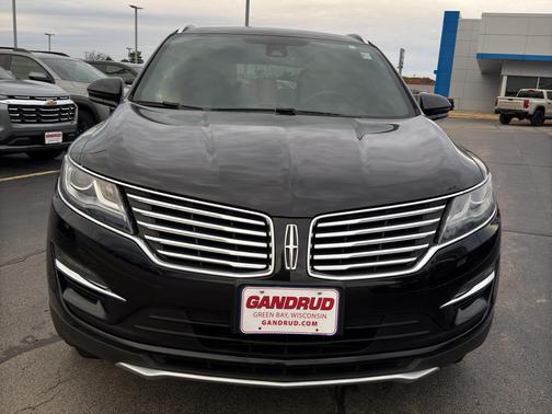 2015 Lincoln MKC Base