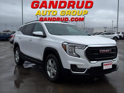 Summit White 2023 GMC Terrain SLE