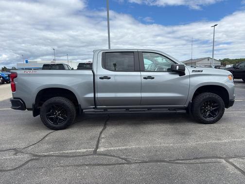 Sterling Gray Metallic 2024 Chevrolet Silverado 1500 LT Trail Boss