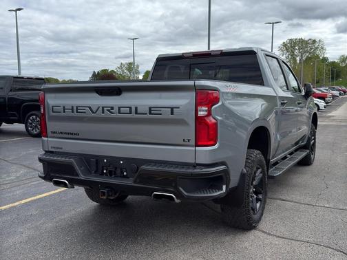 Sterling Gray Metallic 2024 Chevrolet Silverado 1500 LT Trail Boss