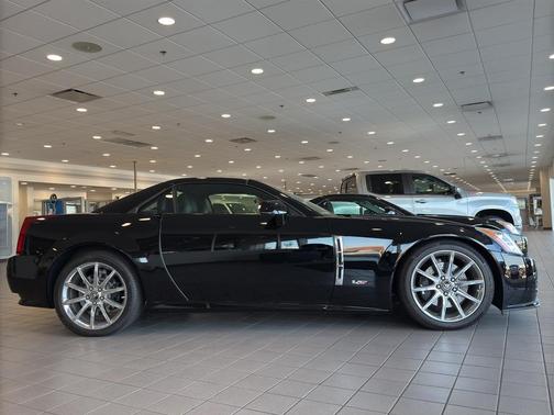 2009 Cadillac XLR V