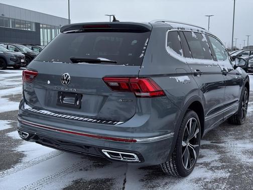 2022 Volkswagen Tiguan 2.0T SEL R-Line