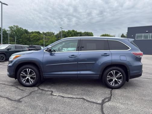 Shoreline Blue Pearl 2016 Toyota Highlander XLE