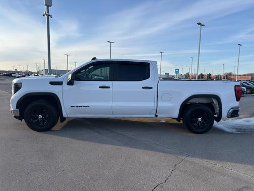 2024 GMC Sierra 1500 Pro