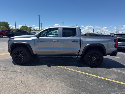 Sterling Gray Metallic 2026 Chevrolet Colorado Trail Boss
