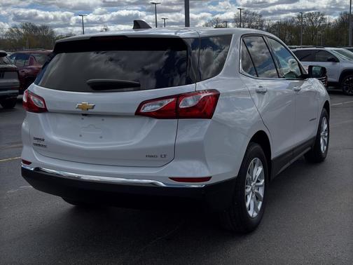 Iridescent Pearl Tricoat 2019 Chevrolet Equinox 1LT