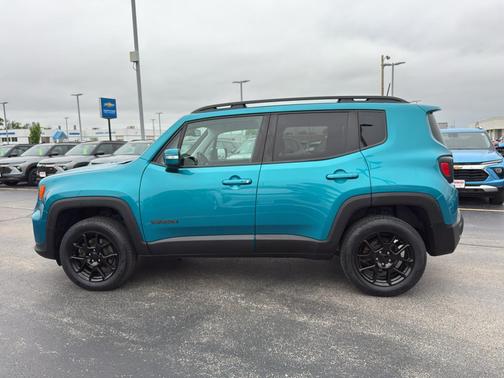 Bikini Metallic Clear 2019 Jeep Renegade Latitude