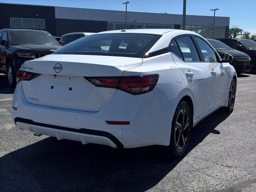 Cloud White 2025 Nissan Sentra SV