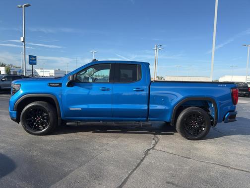 2022 GMC Sierra 1500 Elevation