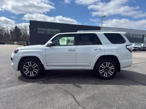 Blizzard Pearl 2020 Toyota 4Runner Limited