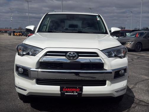 Blizzard Pearl 2020 Toyota 4Runner Limited