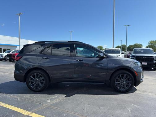2022 Chevrolet Equinox RS