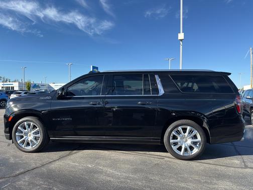 2024 Chevrolet Suburban High Country