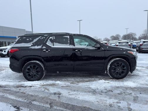 2021 Chevrolet Traverse RS