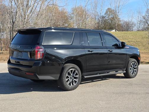 2023 Chevrolet Suburban Z71