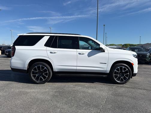 Summit White 2023 Chevrolet Tahoe RST