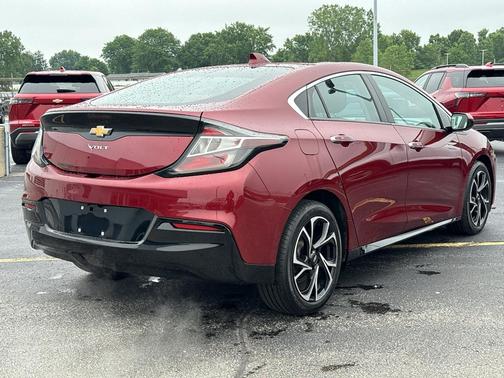 2017 Chevrolet Volt LT