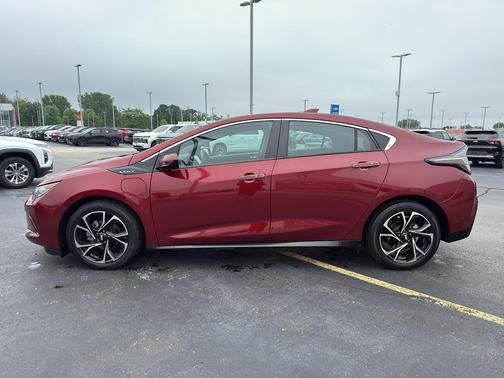 2017 Chevrolet Volt LT