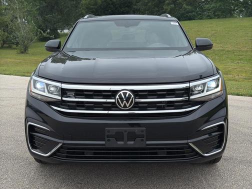 2021 Volkswagen Atlas Cross Sport 3.6L V6 SE w/Technology R-Line