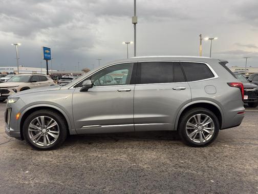 Silver Metallic 2024 Cadillac XT6 Premium Luxury AWD