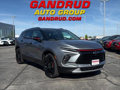 Sterling Gray Metallic 2023 Chevrolet Blazer 3LT