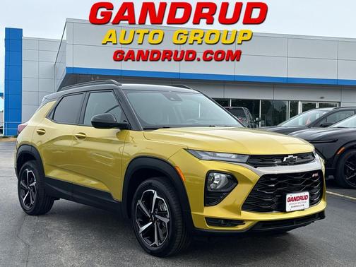 Nitro Yellow 2023 Chevrolet Trailblazer RS