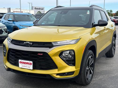 Nitro Yellow 2023 Chevrolet Trailblazer RS