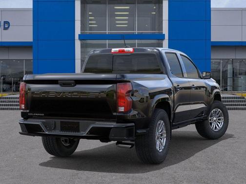 Black 2026 Chevrolet Colorado LT