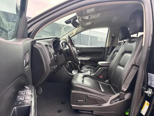Black 2022 Chevrolet Colorado ZR2