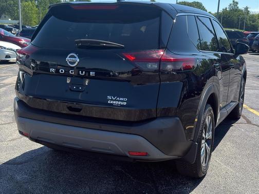 Black 2021 Nissan Rogue SV