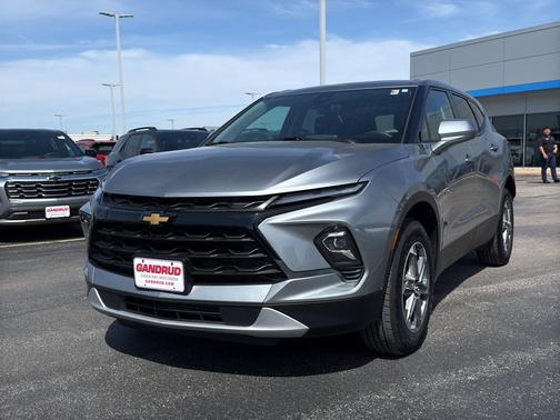 Sterling Gray Metallic 2025 Chevrolet Blazer LT